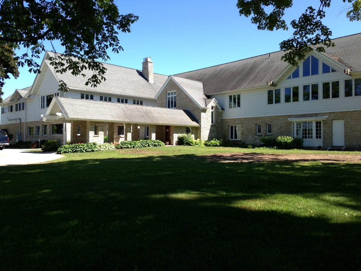 Maxwelton Braes Lodge & Golf Course Baileys Harbor Exterior photo